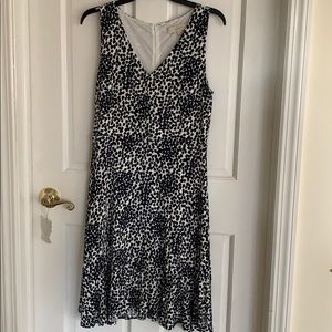 Ruffle bottom dress black and white